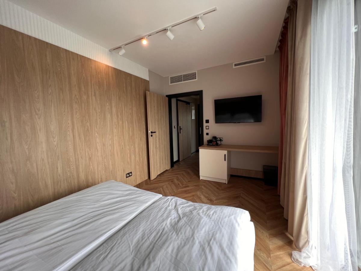 Resto Inn - Smart Apartamenty Blisko Energylandii Polwies Екстер'єр фото