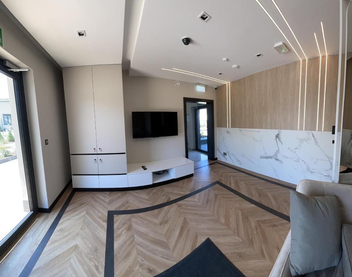 Resto Inn - Smart Apartamenty Blisko Energylandii Polwies Екстер'єр фото