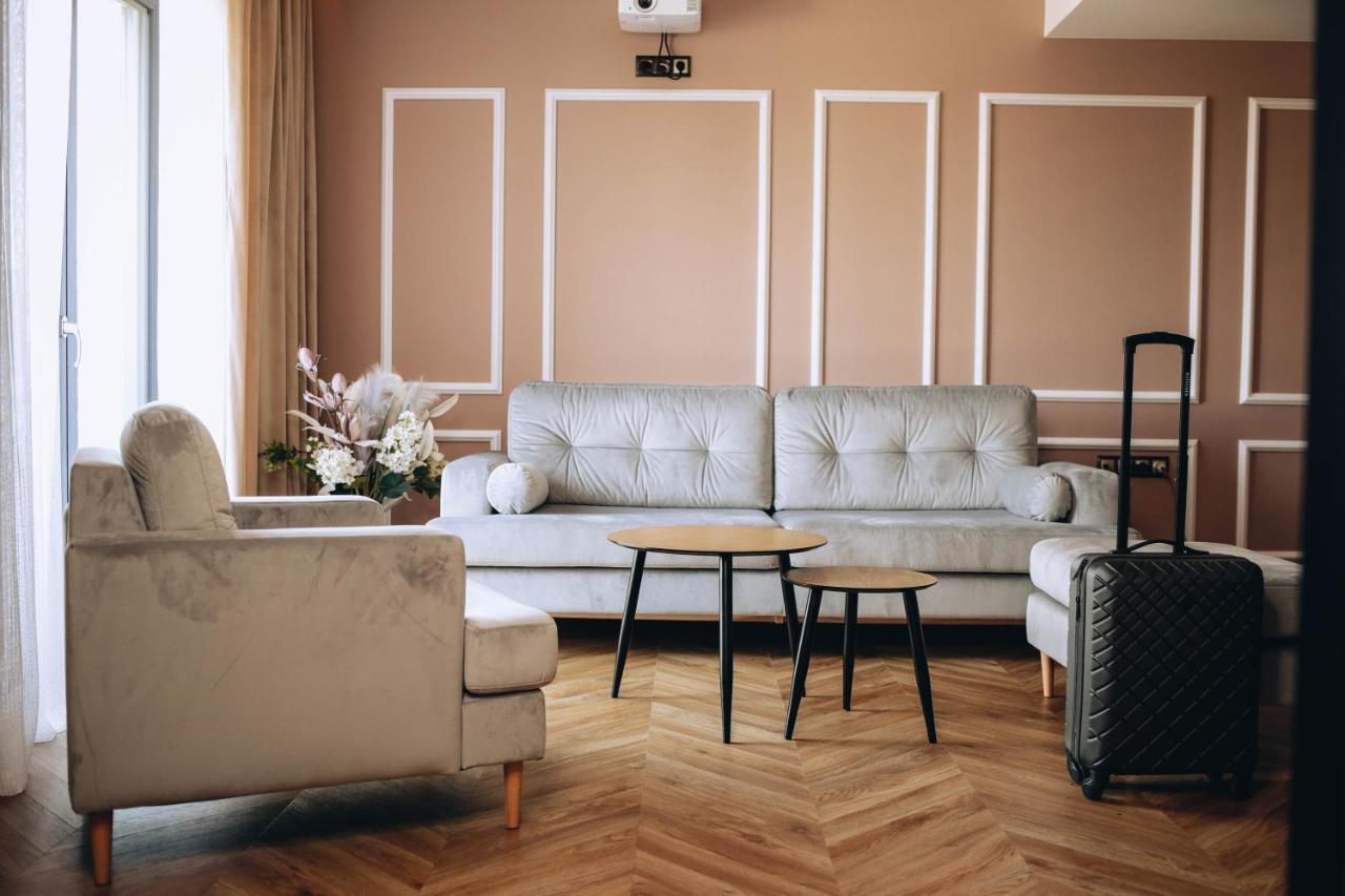 Resto Inn - Smart Apartamenty Blisko Energylandii Polwies Екстер'єр фото